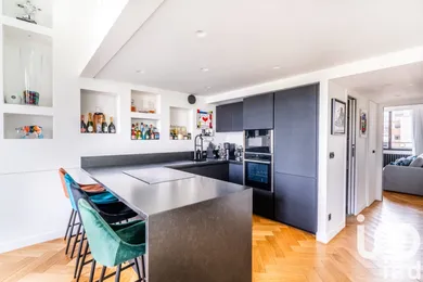 Apartment at Paris (75012)