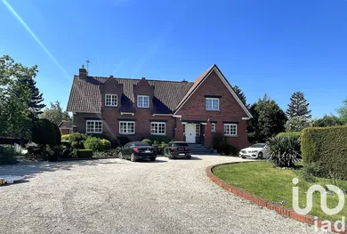 Architectural house at Wervicq-Sud (59117)