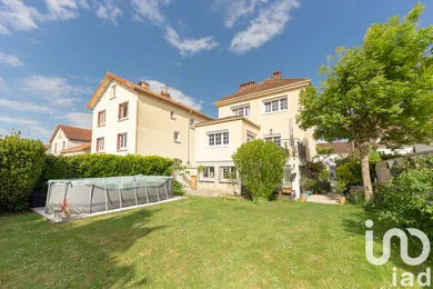 House at Noisy-le-Grand (93160)