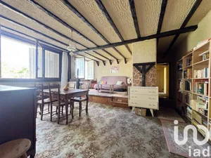 Apartment at Villejuif (94800)