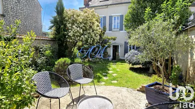 Demeure à Auneau-Bleury-Saint-Symphorien (28700)