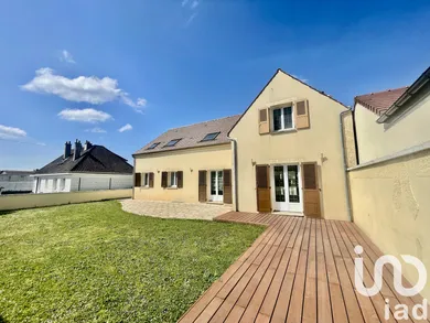 Maison à Champagne-sur-Oise (95660)
