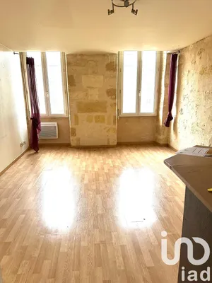 Apartment at Bordeaux (33100)