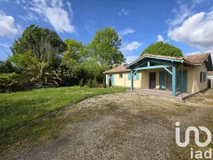 Traditional house at Blanquefort (33290)