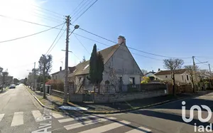 House at Viry-Châtillon (91170)