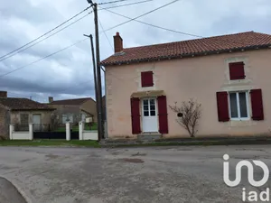 Maison de village à Nérignac (86150)