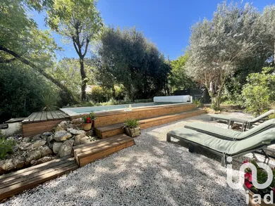 House in Roquefort-les-Pins (06330)