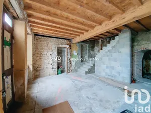 Maison de village à Saint-Forgeux (69490)