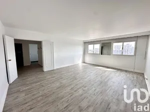 Apartment at Paris (75020)