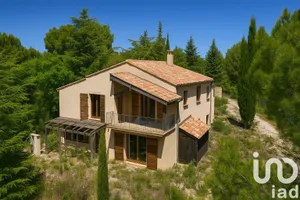 Park home at Blauvac (84570)