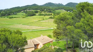 Maison à Vacqueyras (84190)