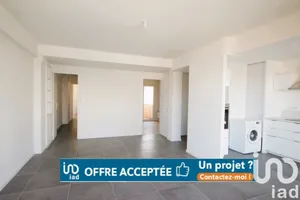 Apartment at Nîmes (30000)