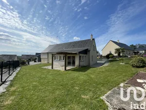 Pavillon à Fougerolles-du-Plessis (53190)