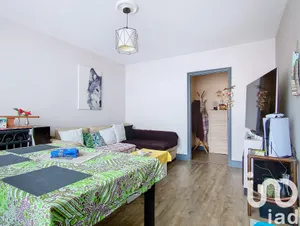 Apartment at Bois-d'Arcy (78390)
