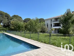 Appartement à La Londe-les-Maures (83250)