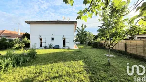 Appartement à Bassens (33530)