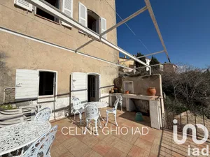 Maison à La Cadière-d'Azur (83740)