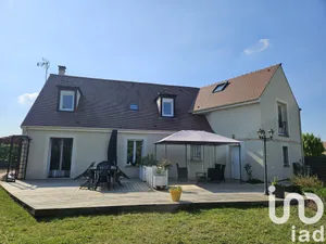 Maison à Sainte-Gemme-Moronval (28500)