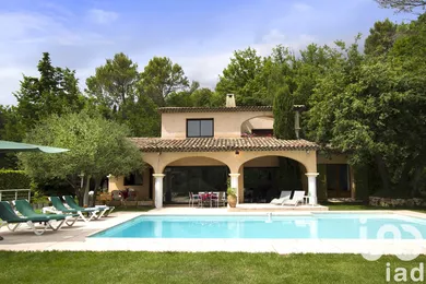 Maison à Roquefort-les-Pins (06330)