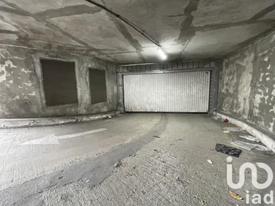 Parking à Bobigny (93000)