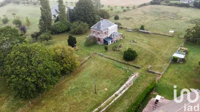 House at Barquet (27170)