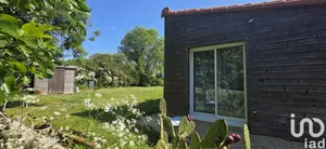 Park home at Saint-Denis-du-Payré (85580)