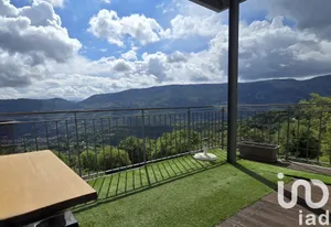 Appartement à Contes (06390)
