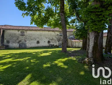 Farm at Louzac-Saint-André (16100) — 7/23