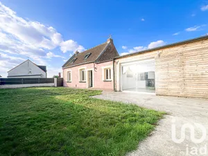 Traditional house at Lieu-Saint-Amand (59111)