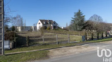 Land at La Châtre (36400)
