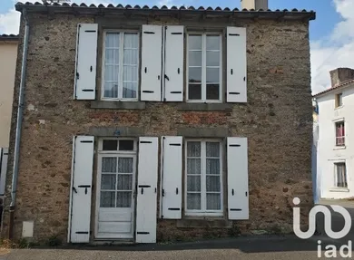 Maison à La Châtaigneraie (85120)