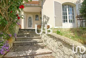 Maison à Épinay-sur-Seine (93800)