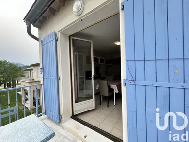 Apartment in Montbrun-les-Bains (26570)