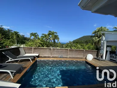 Maison à Deshaies (97126)