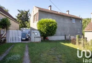 Maison à Château-Landon (77570)