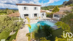 House at Pierrefeu-du-Var (83390)
