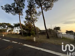 Building plot at La Tranche-sur-Mer (85360)