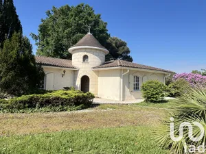 House at Le Pian-Médoc (33290)