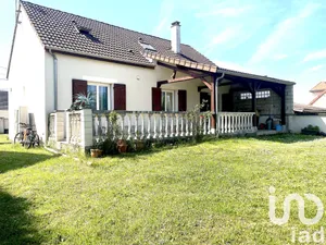 House at Dordives (45680)