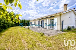 House at Abzac (33230)