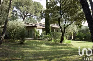 Maison traditionnelle à Uzès (30700)