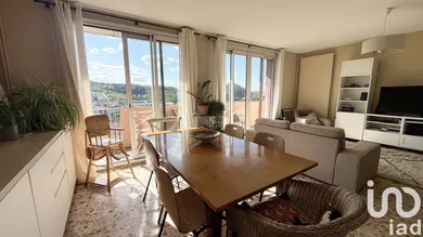 Apartment in Saint-Étienne (42000)