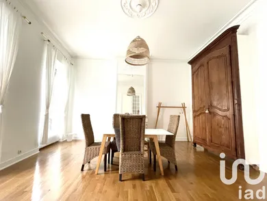 Apartment at Bordeaux (33000)