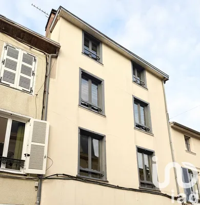 Building at Châlons-en-Champagne (51000)