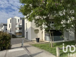 Apartment at Villenave-d'Ornon (33140)