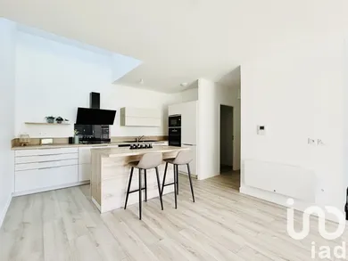Maison à Croix (59170)