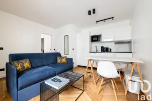 Apartment at Paris (75007)