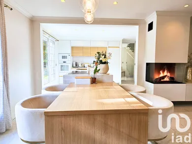 Maison à Apremont (60300)