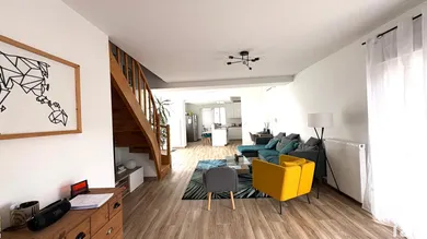 Village house at Chaumuzy (51170)