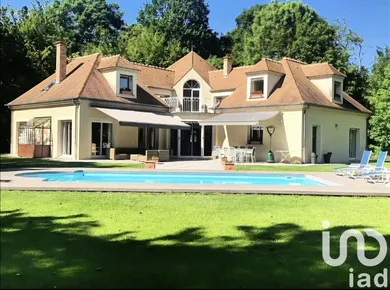 Traditional house at Boissettes (77350)